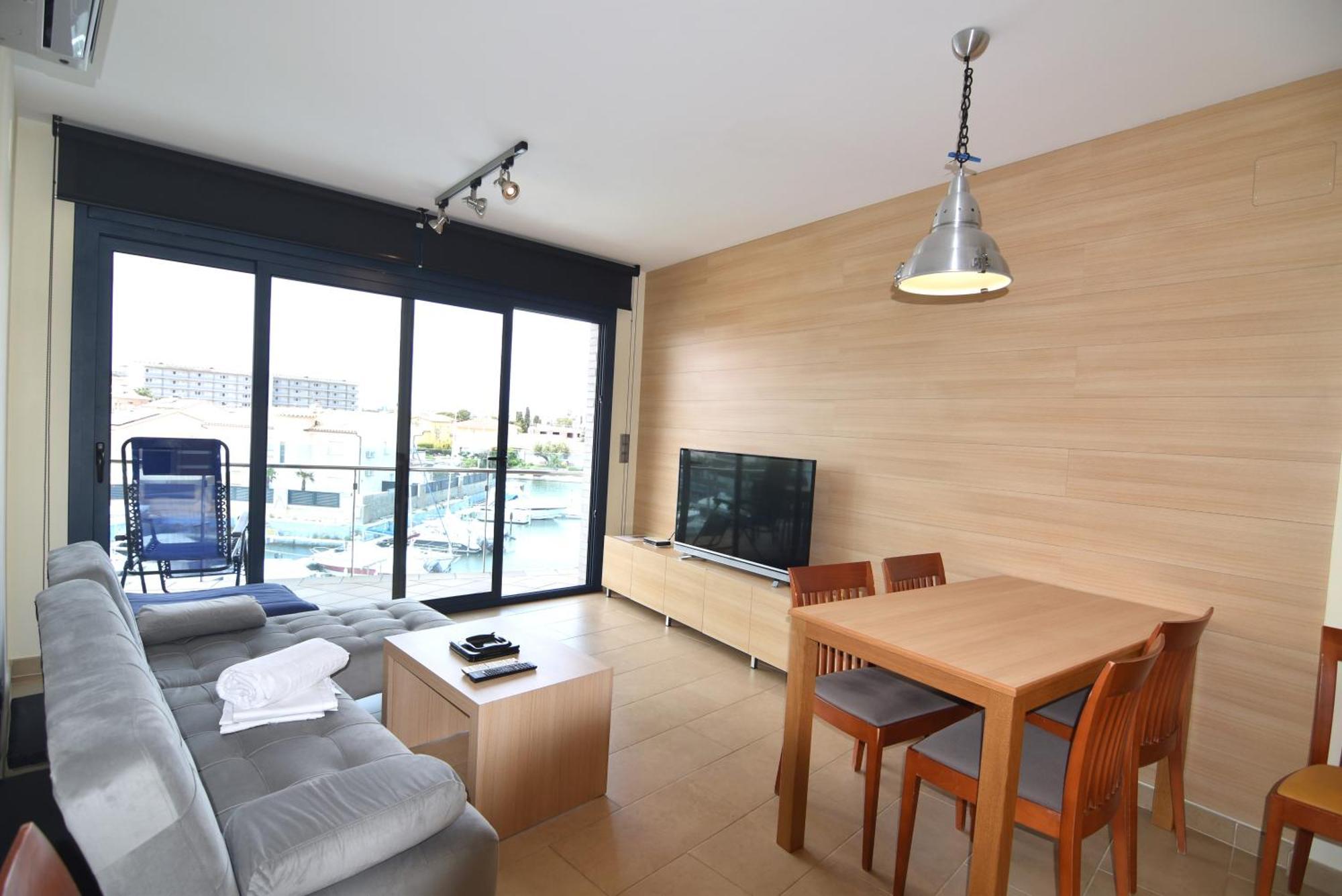 Rnet - Apartments Roses Port Trebol エクステリア 写真