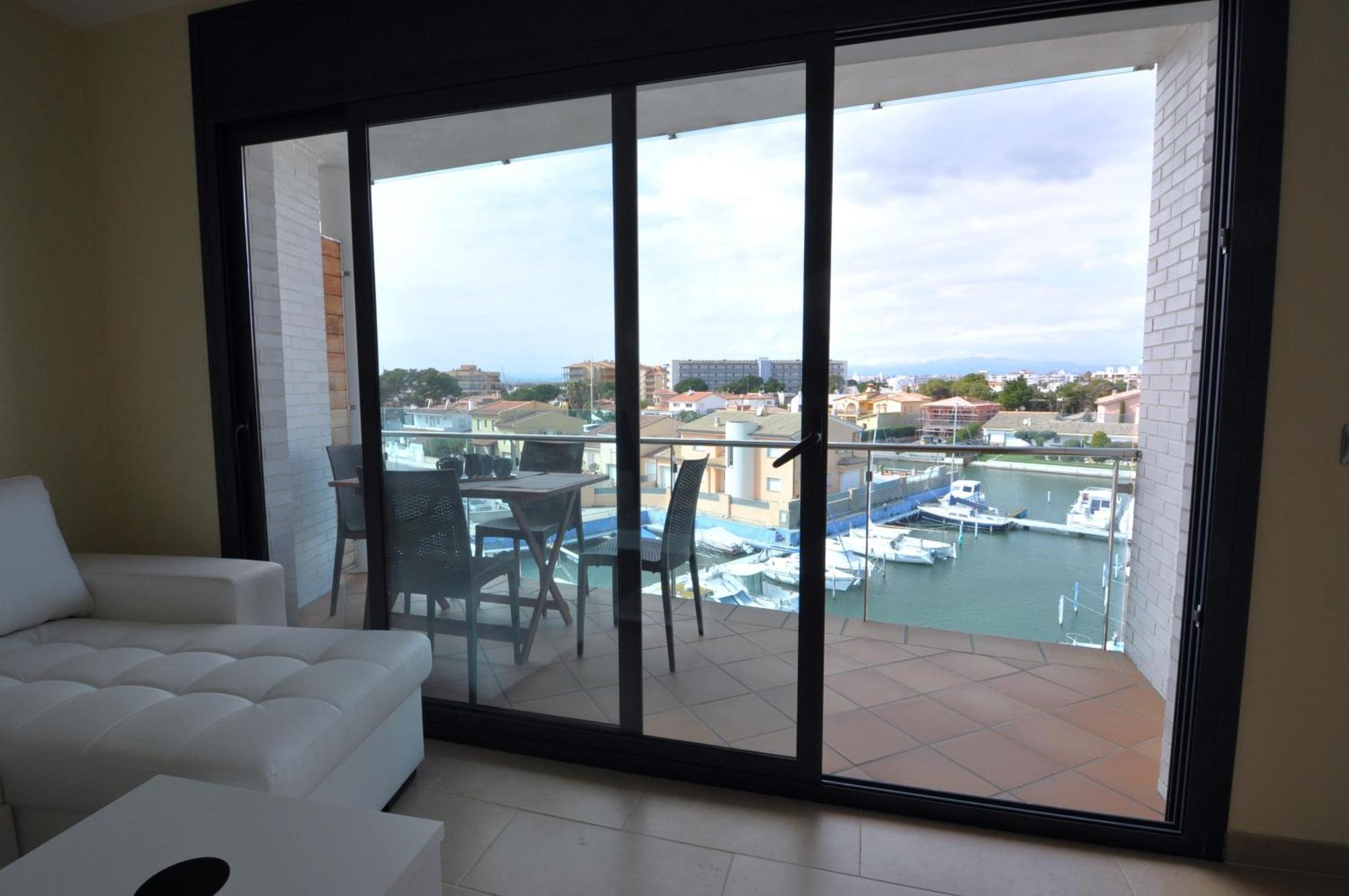 Rnet - Apartments Roses Port Trebol エクステリア 写真
