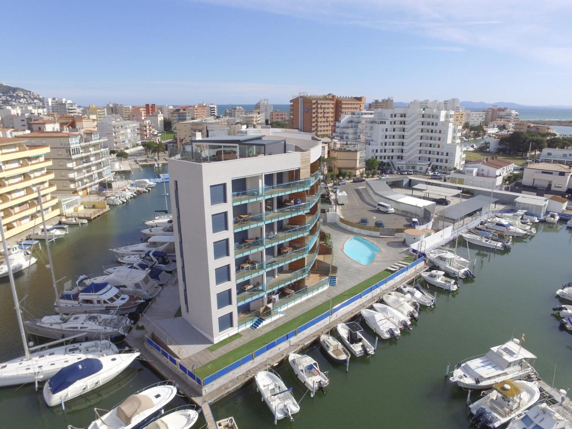 Rnet - Apartments Roses Port Trebol エクステリア 写真