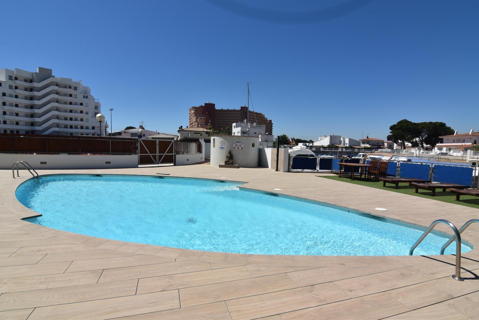 Rnet - Apartments Roses Port Trebol エクステリア 写真